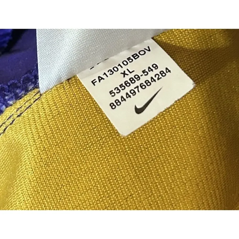 Nike storm fit